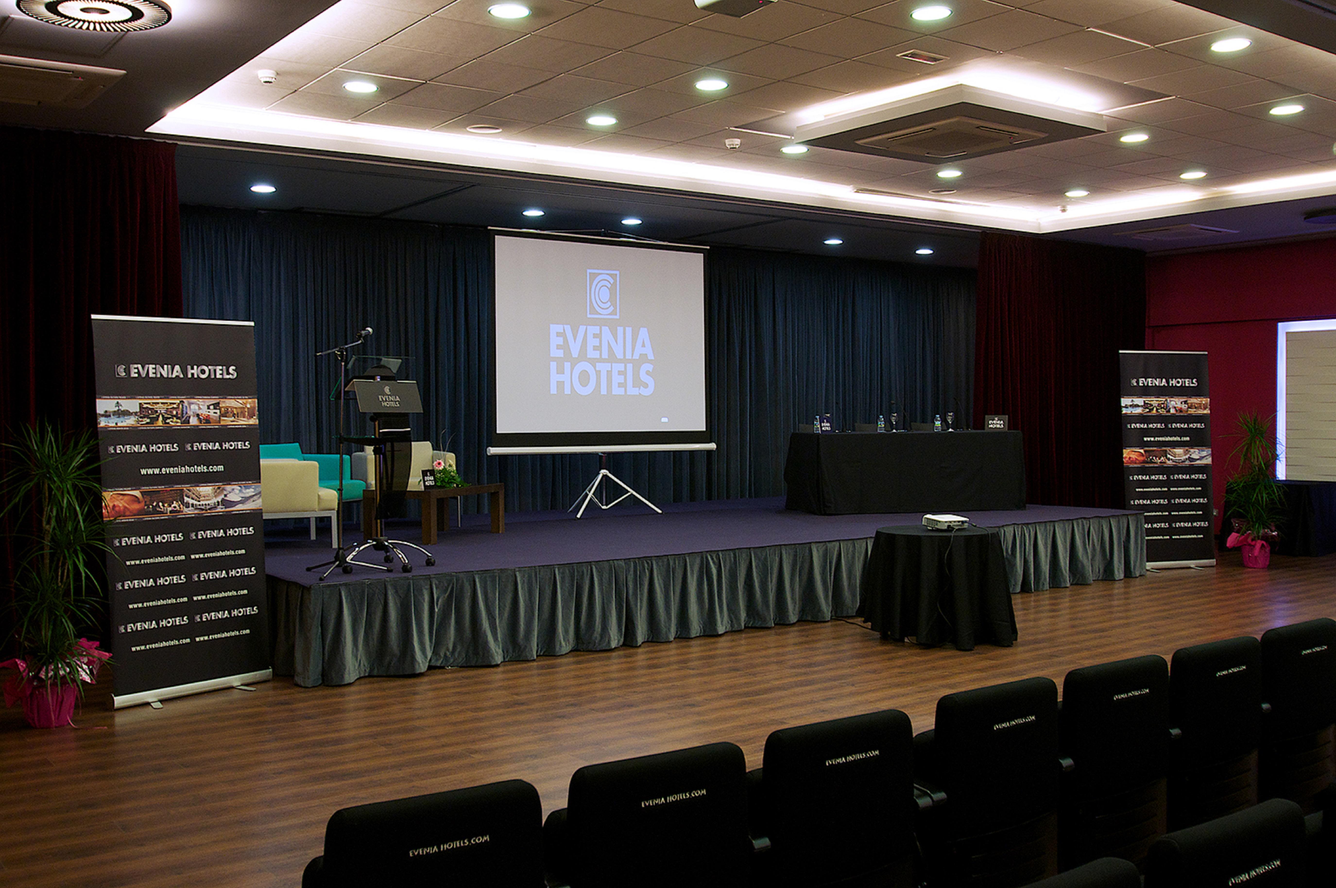 Evenia Olympic Resort โยเรตเดมาร์ ภายนอก รูปภาพ