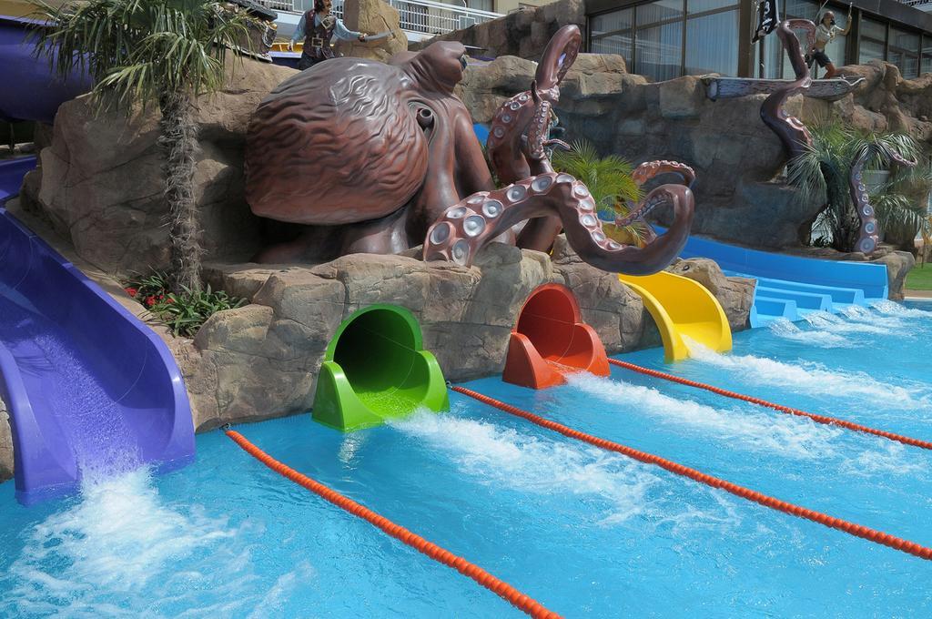 Evenia Olympic Resort โยเรตเดมาร์ ภายนอก รูปภาพ